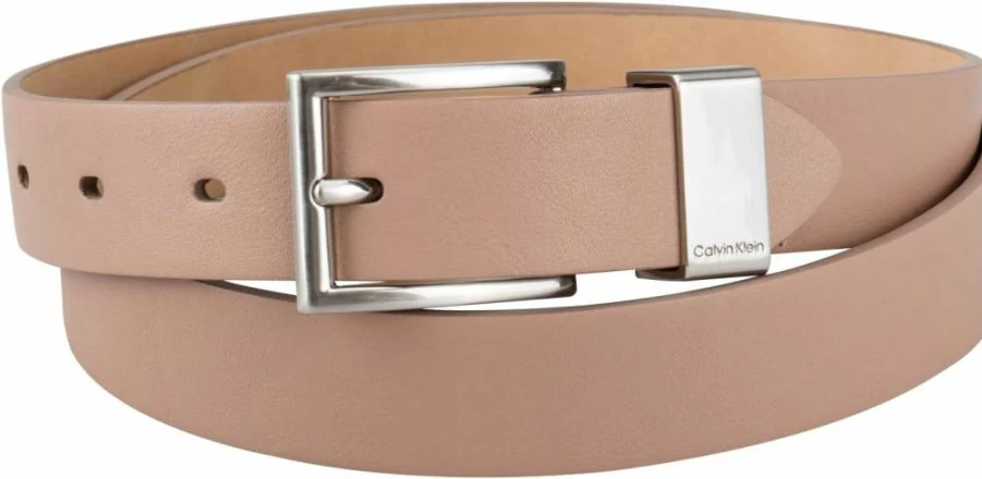 Calvin Klein Women's 1 Inch Slim Metal Loop Fashion Belt for Jeans, Trousers & Dresses | Stylish Accessory